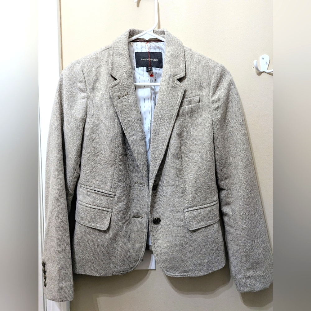 Light Taupe Banana Republic Wool blend Blazer 2P